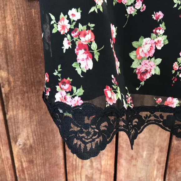 ❗️SOLD ❗️Pins & Needles | Lolita Floral - Picture 6 of 7